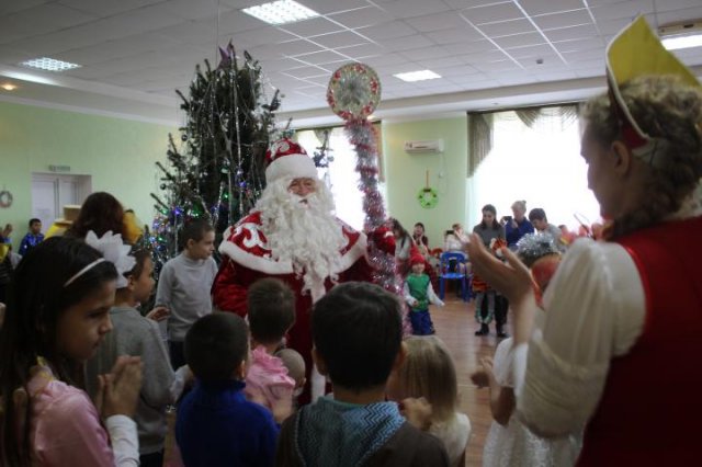 21 декабря, в преддверии новогодних праздников, в ДК Архангельского сельского поселения состоялась елка для детей с ограниченными возможностями здоровья